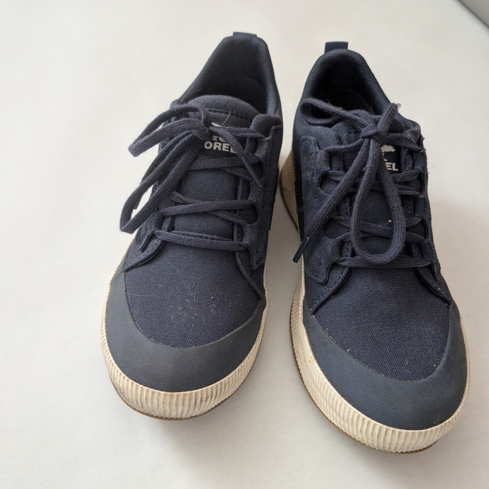 Sorel Navy Blue Sneakers Size 8
